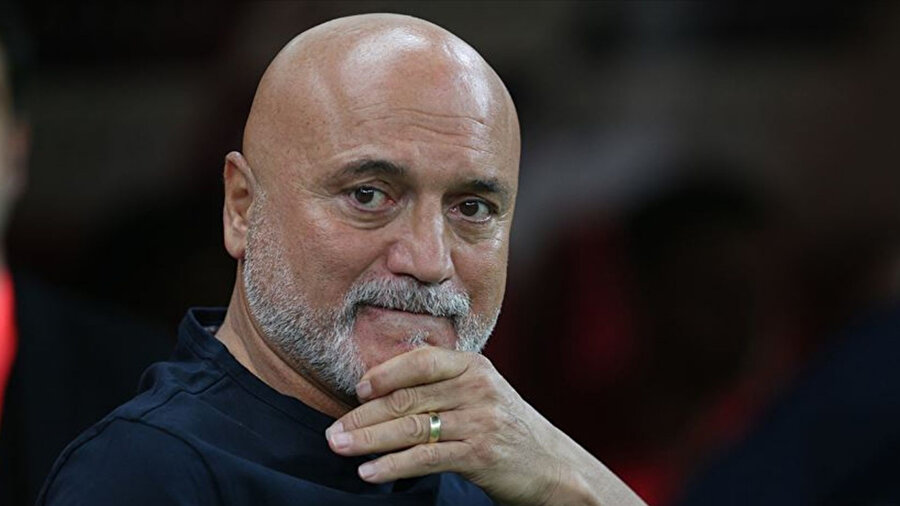 Hikmet Karaman'ın yeni takımı Iğdır FK oldu. 