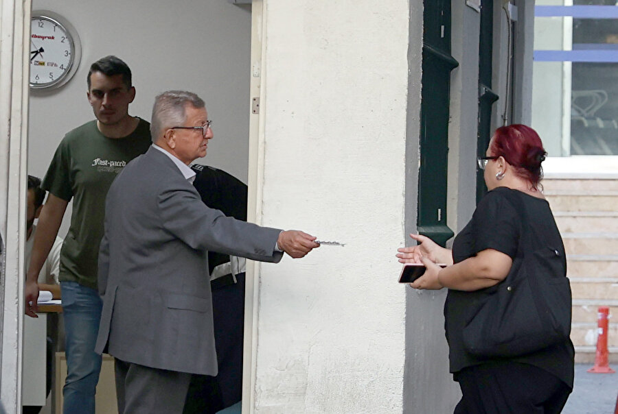 Bayrampaşa Belediye Başkanı Hasan Mutlu, gözaltına alındı