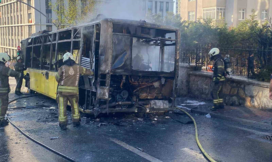 İETT otobüsünde yangın