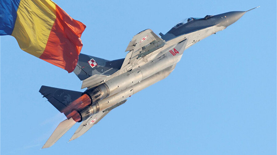 Rusya sınırında gerginlik artıyor: Polonya ve Romanya savaş uçaklarını havalandırdı