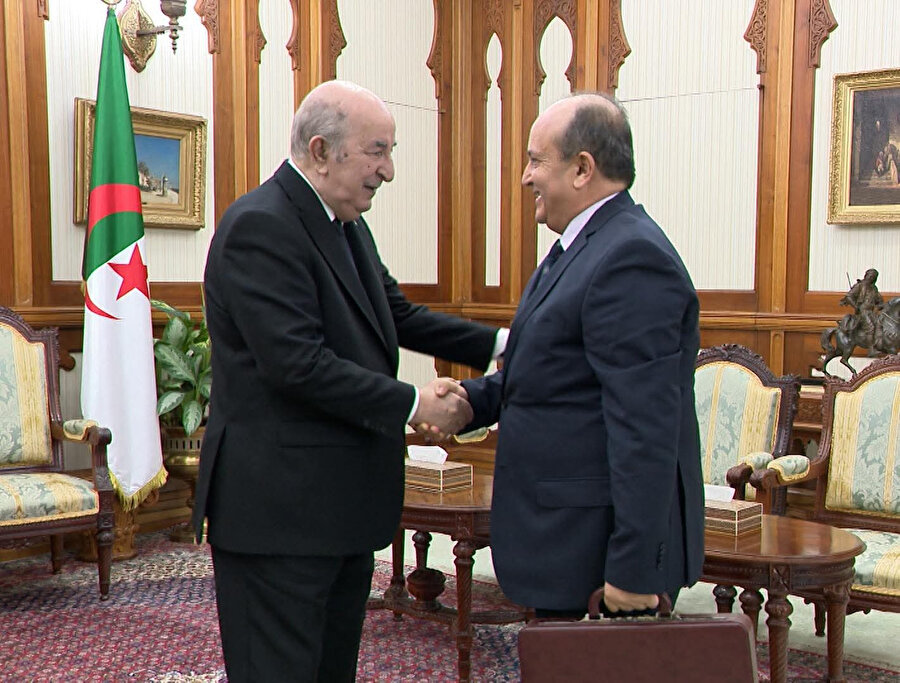 Sanayi bakanı olan Garib, Tebbun'un geçen ay Nadir Larbaoui'nin görevine son vermesinden bu yana geçici başbakan olarak görev yapıyordu.