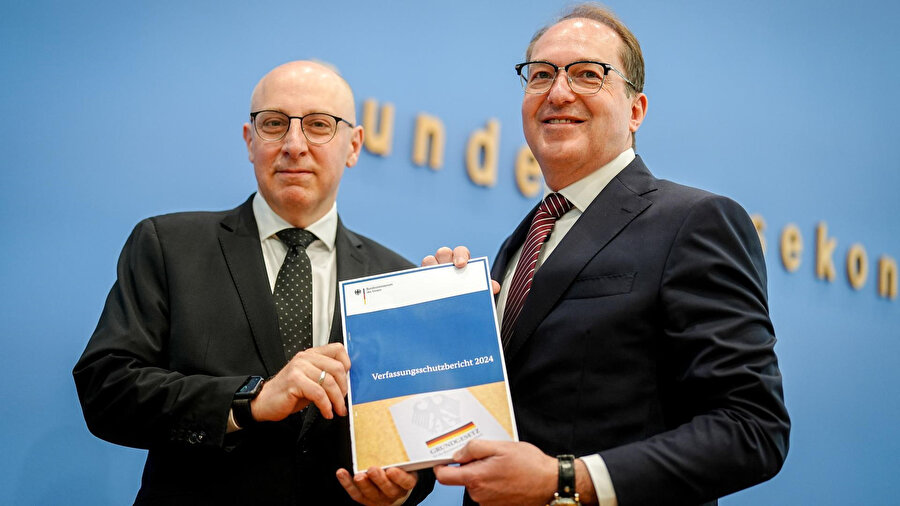 Sinan Selen, Almanya tarihindeki ilk Almanya'da doğmayan başkan oldu.