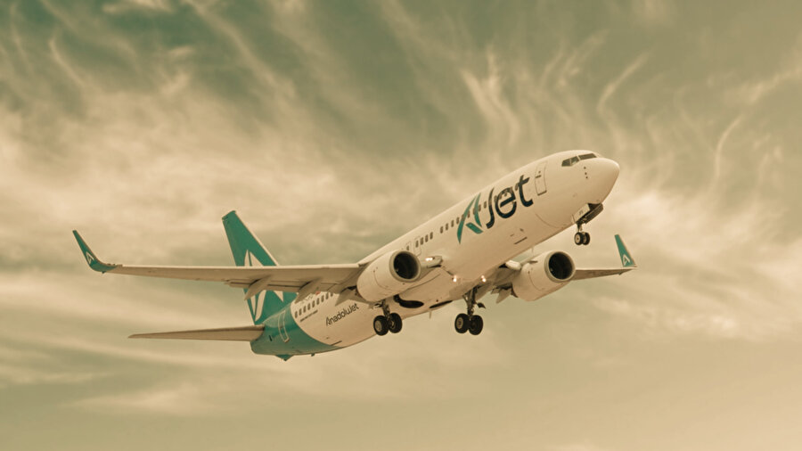 AJet’ten “Birlikte Uçuran” kampanya: Bilet indirimi, tarihleri ve katılım şartları