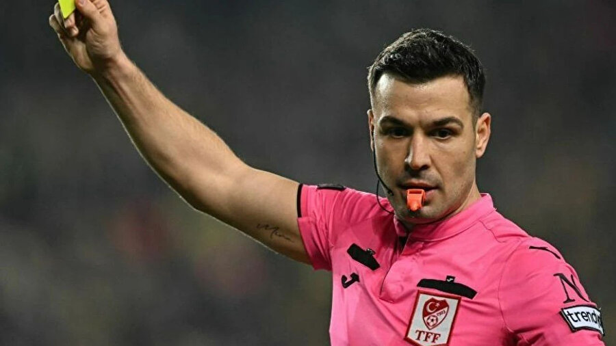 Fenerbahçe - Alanya maçında Oosterwolde’ye yapılan hareket penaltı mı? Eski hakemlerden çarpıcı yorumlar