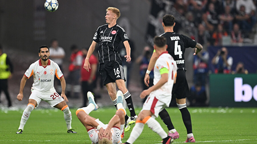 Galatasaray, Frankfurt'ta gol buldu ama iptal edildi: Barış Alper Yılmaz'dan kritik hata