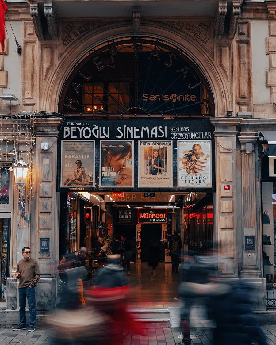 Bir şehrin sesi: İstiklal Caddesi 🚋