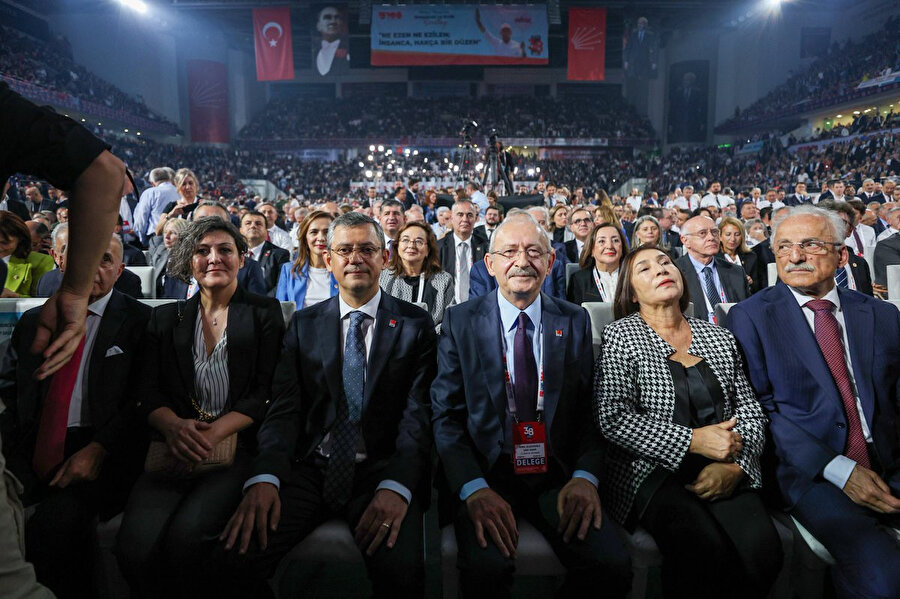 CHP 22. Olağanüstü Kurultayı