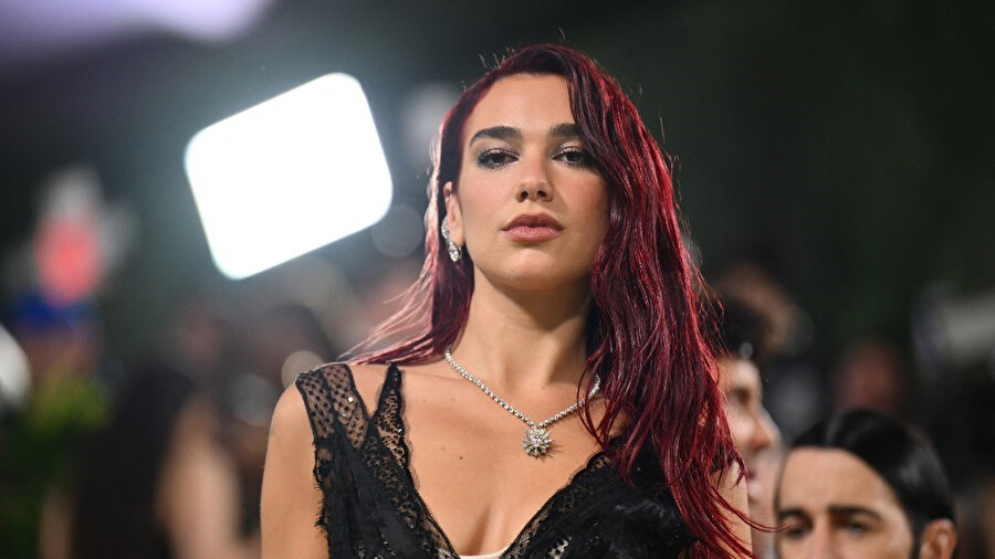 Dua Lipa