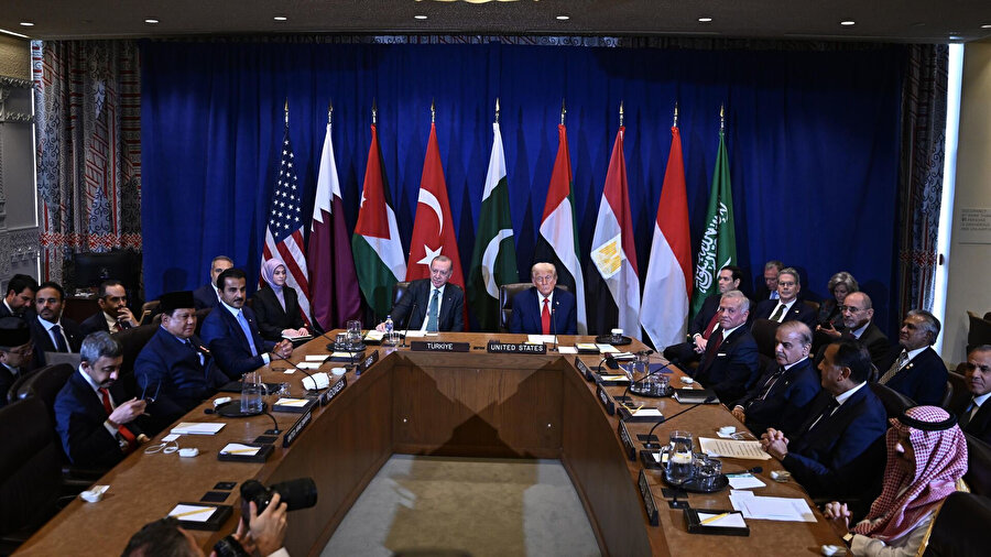 Liderler, Gazze'deki insani trajedi için bir araya geldi.