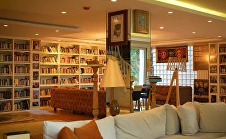 Rasim Ozan Kütahyalı'nın evi