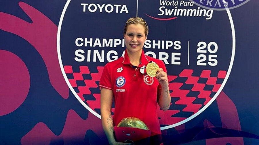 Defne Kurt kimdir? Dünya Şampiyonu Milli para yüzücü Defne Kurt nereli?