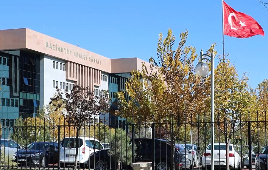 Bademcik ameliyatında çocuk engelli kaldı: Doktora rekor tazminat cezası