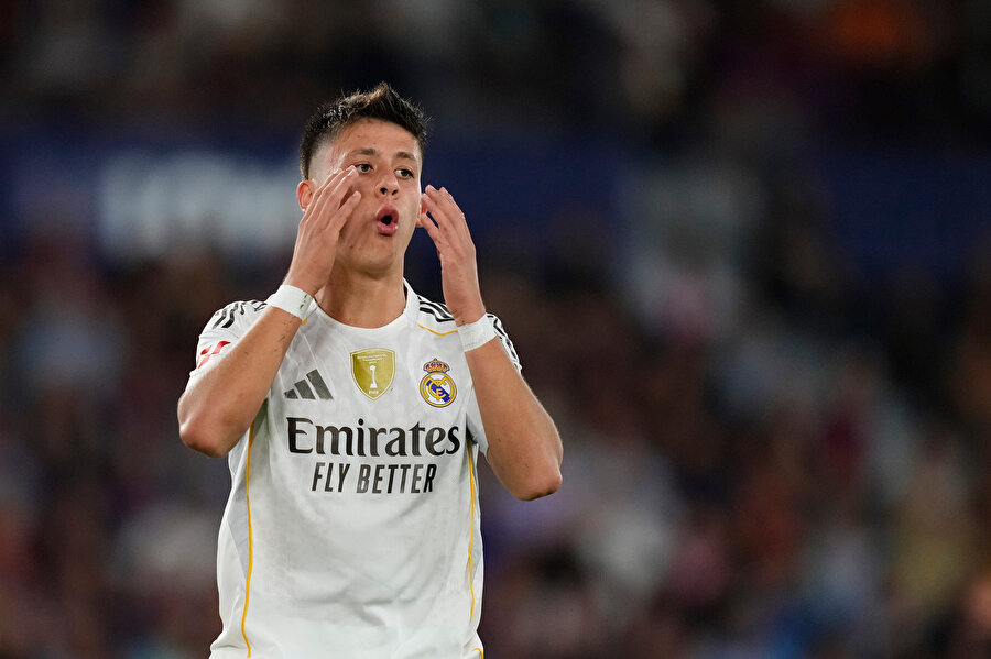 Madrid derbisi öncesi Arda Güler kararı: Soyunma odasında olay Alaba tartışması...