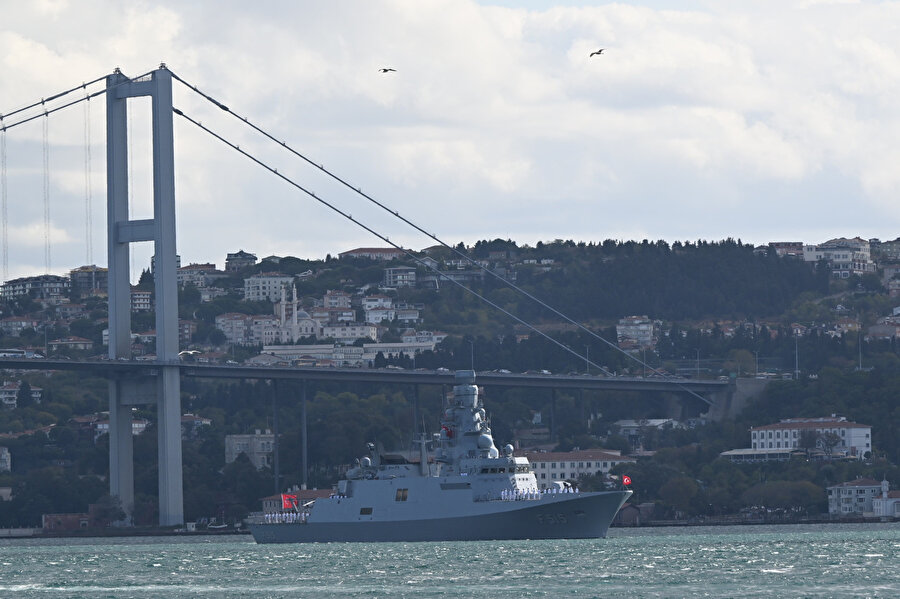 Preveze Deniz Zaferi’nin 487’ıncı yıldönümü 15 geminin Boğaz’dan geçişiyle kutlandı