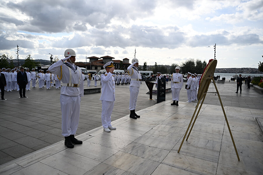 Preveze Deniz Zaferi’nin 487’ıncı yıldönümü 15 geminin Boğaz’dan geçişiyle kutlandı