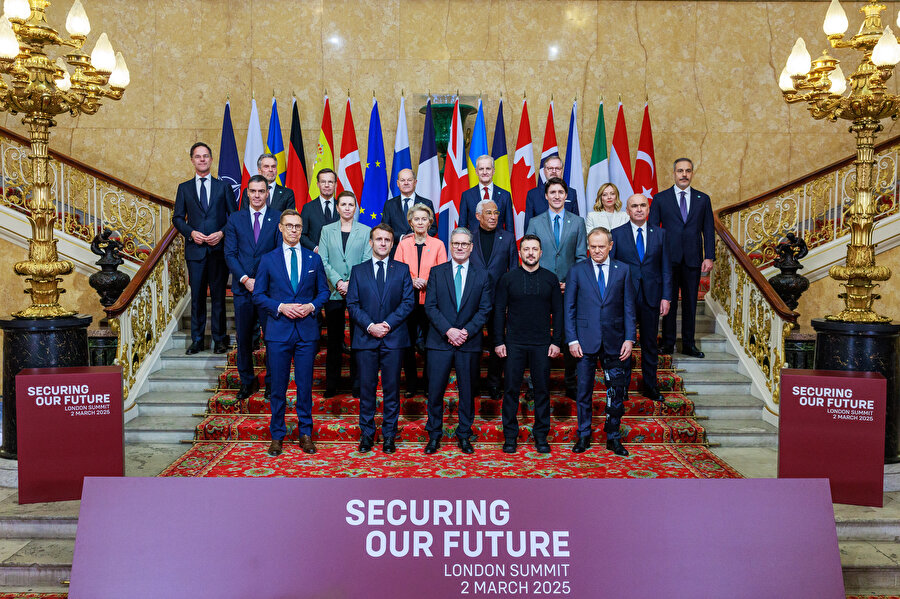 Uydulardan tespit edildi: Avrupa savaşa nasıl hazırlanıyor? ​ 