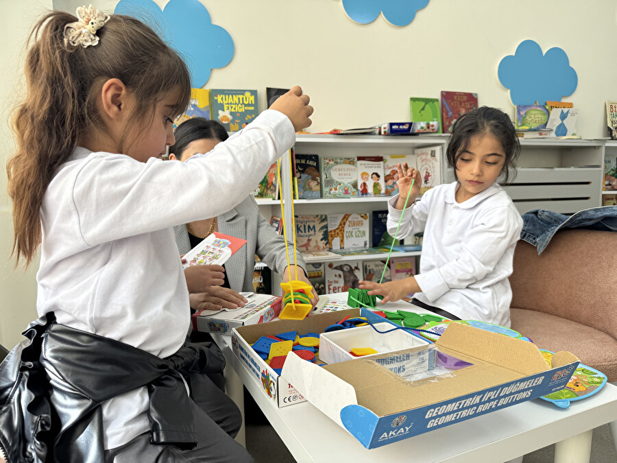 Esendere Halk Kütüphanesi