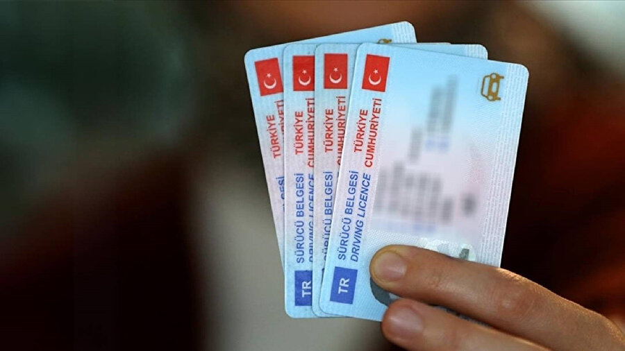 Eski tip sürücü belgesi olanlar dikkat