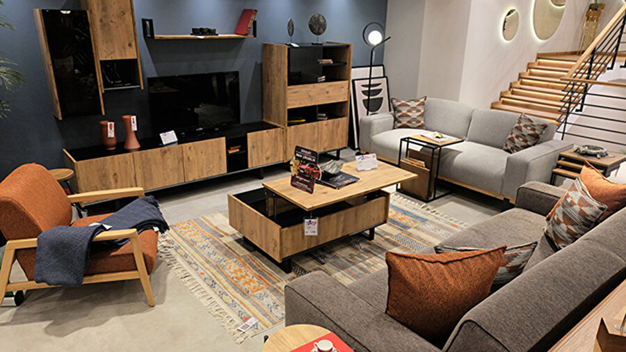 Yüzlerce çalışan işsiz kalacak: Mobilya devi iflas etti