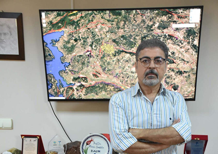 Prof. Dr. Sözbilir, Kütahya'daki depremi değerlendirdi