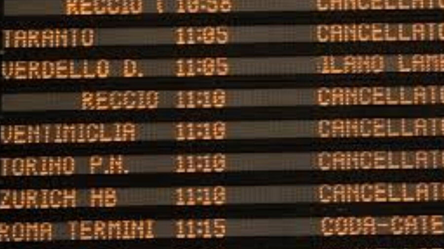 Grev kapsamında tren seferleri bugün 21:00'dan yarın 21:00'a kadar durdurulacak. 