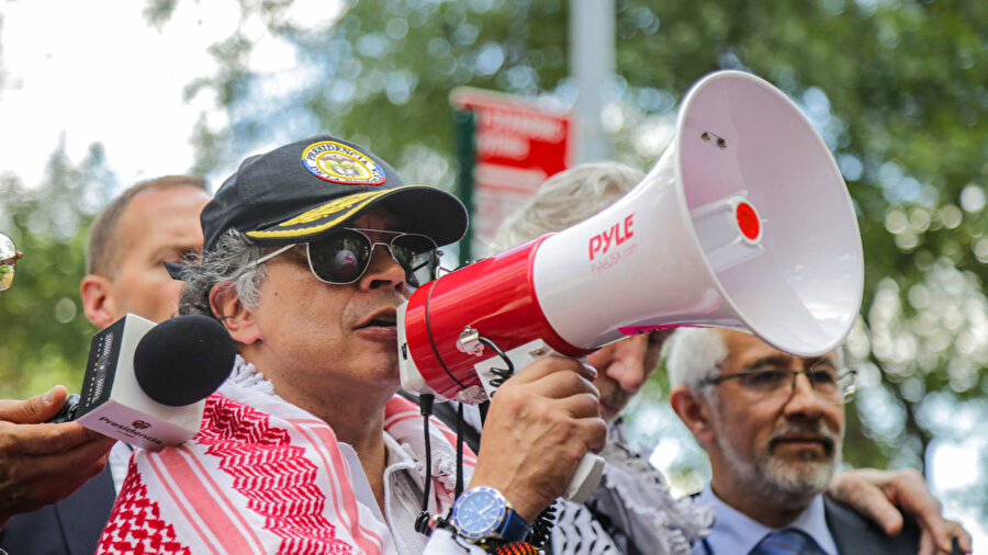 Kolombiya, Filistin'e tam destek veriyor.