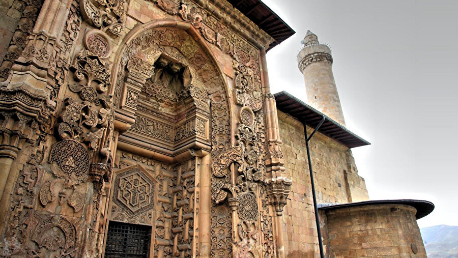 3 Ekim 2025 CUMA HUTBESİ | Cuma Hutbesi tam metni ve konusu