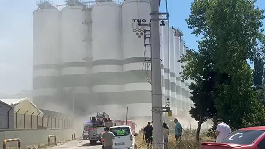 Kocaeli'de iş kazasında 2 kişi hayatını kaybetti.