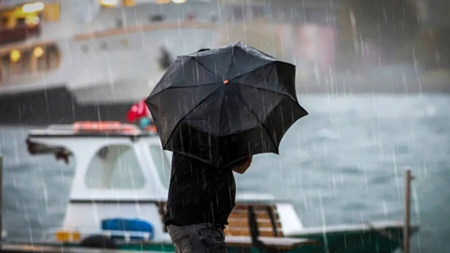 İstanbullular dikkat! Peş peşe uyarılar geldi: Sağanak yağış geliyor