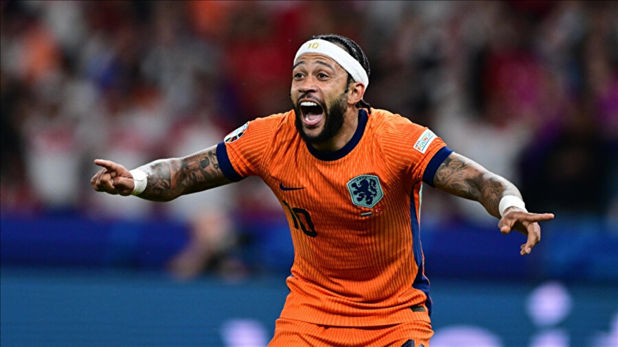 Brezilya'da havaalanında pasaportu çalındı: Memphis Depay Hollanda kampına gidemedi