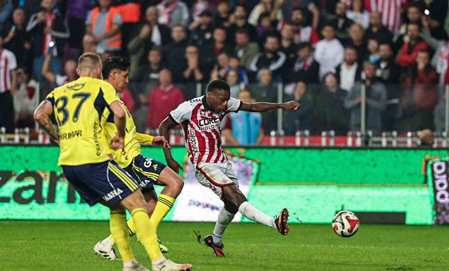 Ahmet Çakar ve Mustafa Çulcu penaltı kararı için olay yorum: Halil Umut Meler'e büyük tepki...