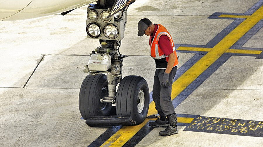 Dev uçak lastiği fabrikası Kocaeli'nde kurulacak: Milyon lira yatırım yapılacak