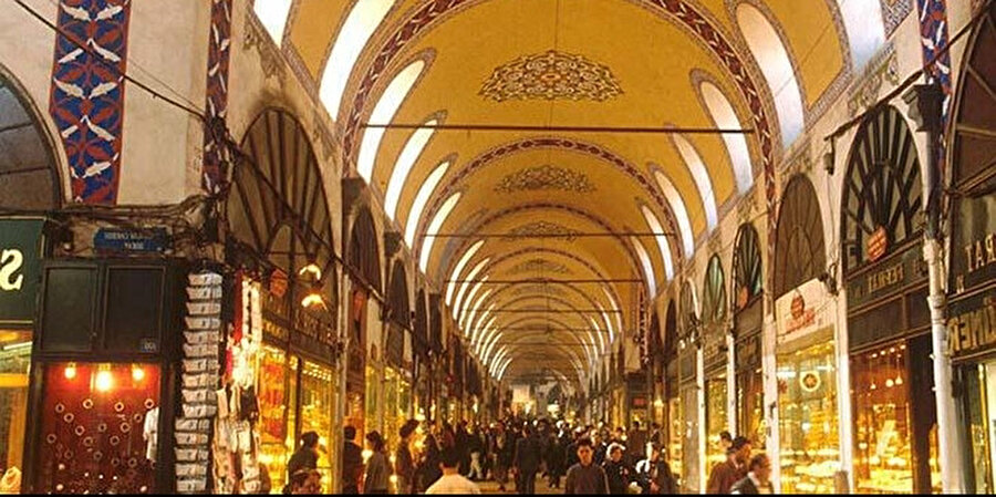 Kapalıçarşı'da satıclarda panik! Altın fiyatları uçuyor