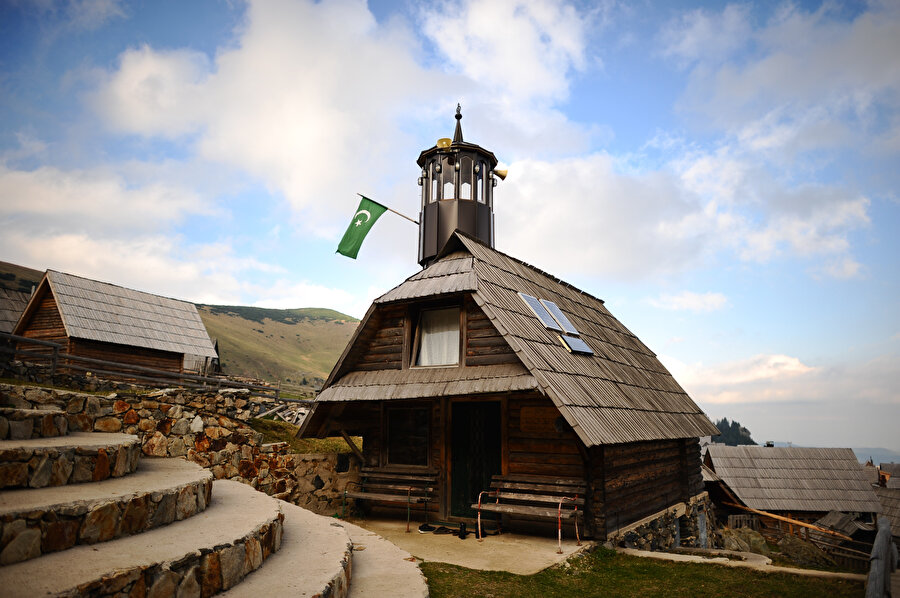 Ahşap Camii / Prokosko