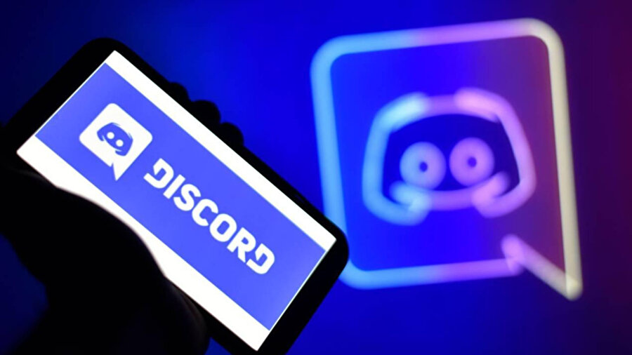 ​Discord, yaklaşık 70 bin kullanıcının kimlik fotoğraflarının yaş doğrulama süreci sırasında sızdırılmış olabileceğini açıkladı.