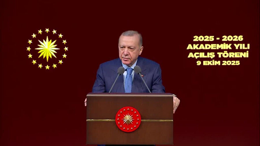 Cumhurbaşkanı Erdoğan, Beştepe Millet Kongre ve Kültür Merkezi'nde 2025- 2026 Yükseköğretim Akademik Yıl Açılış Töreni'ne katıldı