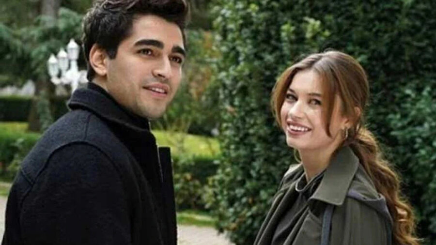 Afra Saraçoğlu, Mert Demir