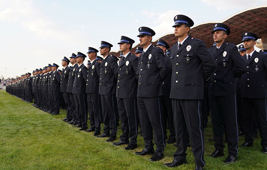33. Dönem POMEM Başvurusu 2025: Polis Alımı Başvuruları Ne Zaman Başlayacak? İşte Beklenen Tarih ve Şartlar