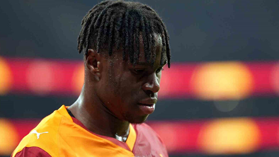 Galatasaray taraftarı merak ediyordu: Singo'nun dönüş maçı belli oldu