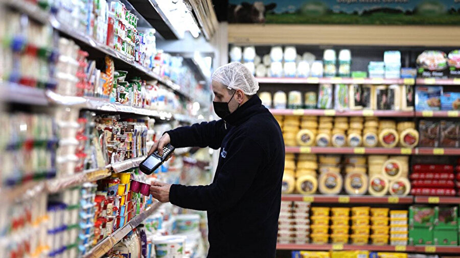 Fiyat etiketinde yeni dönem başladı: Ücretten düşmek zorunda kalacak