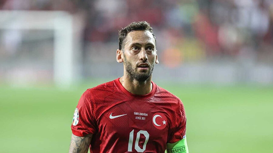 Adı Türk Takımları ile anılıyordu: Hakan Çalhanoğlu net konuştu