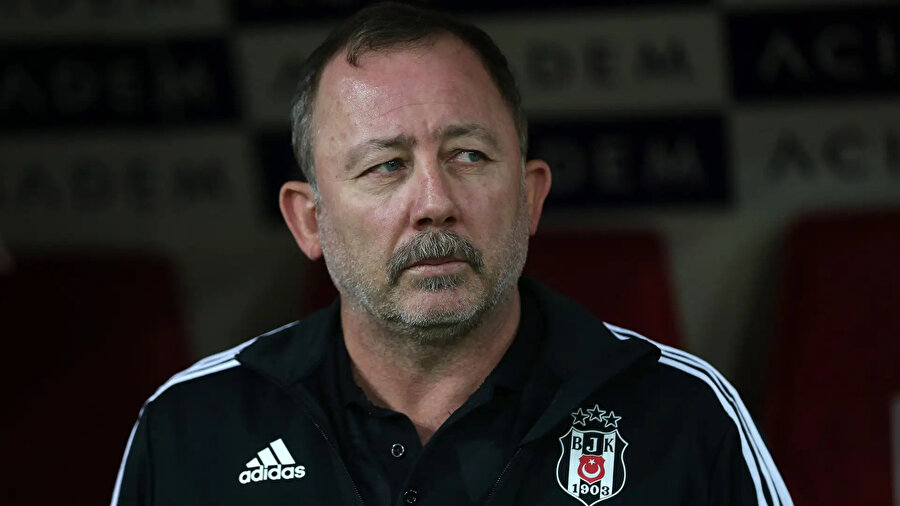 Sergen Yalçın 2 oyuncuya kesik attı: Talebini yönetime şimdiden bildirdi