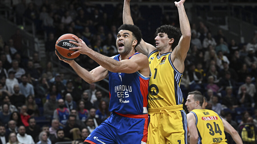 Olympiakos - Anadolu Efes basket maçı ne zaman, saat kaçta? Anadolu Efes EuroLeague'de Olympiakos'a konuk oluyor