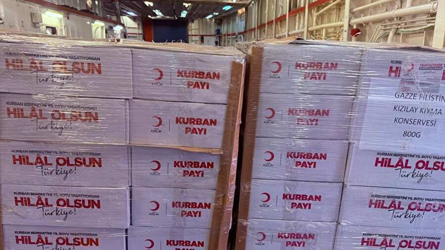 Gazze'ye ulaştırılacak insani yardım malzemeleri &quot;İyilik Gemisi&quot;ne yüklendi