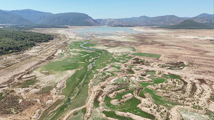 İzmir'de su kesintileri uzatıldı