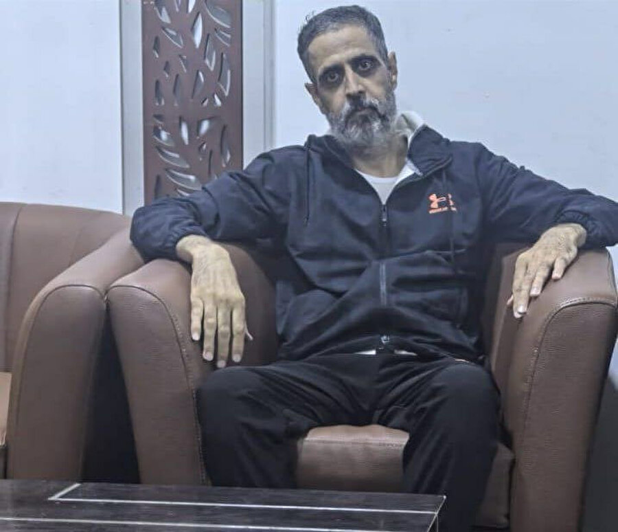 32 yıl aradan sonra özgürlüğüne kavuşan General Mahmud İsa Gazze halkına şöyle seslendi: “Gururla Gazze’nin aslan gibi halkını selamlıyoruz. Onun yürekli önderlerini selâmlıyoruz. Gazze’nin sabrını, fedakârlığını ve cesaretini selâmlıyoruz… Biz Gazze’ye borçlu kalacağız; Gazze şanı ve izzetiyle uyanacaktır.”