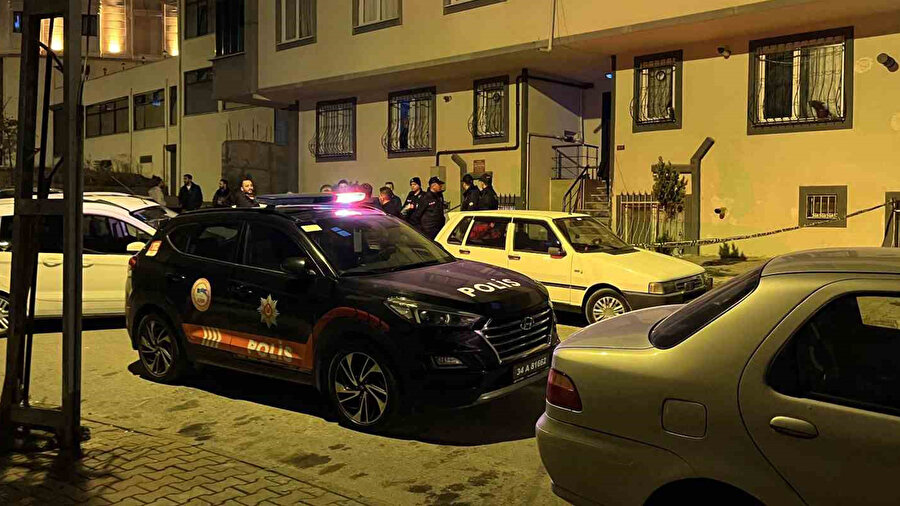 ​Arnavutköy'de dehşet: Yabancı uyruklu adam ağır yaralandı