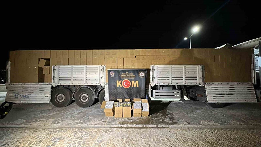 Kırşehir’de dev kaçak tütün operasyonu: 9 milyon 800 bin makaron ele geçirildi
