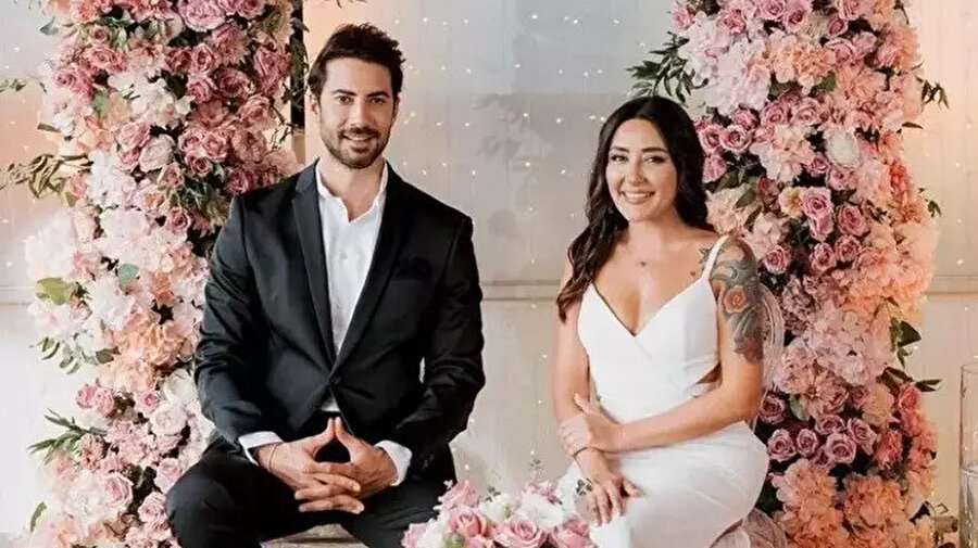 Melek Mosso boşandı