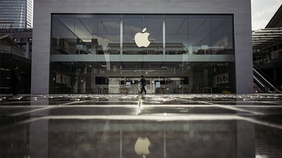 Apple, yapay zeka çalışmalarında başarısız mı? Şirkette üst üste ayrılıklar devam ediyor